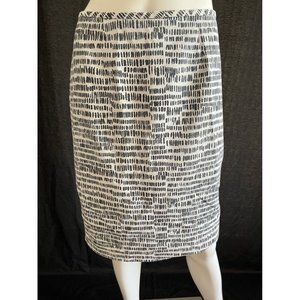 Calvin Klein Women's Formal Skirt A Line White Black  Knee Length Size 4